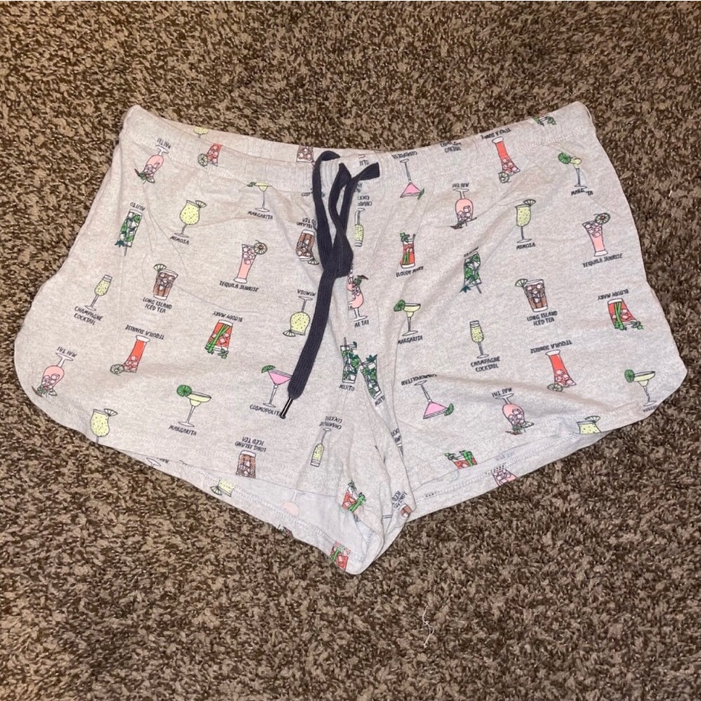 Pajama set - Picture 2 of 7